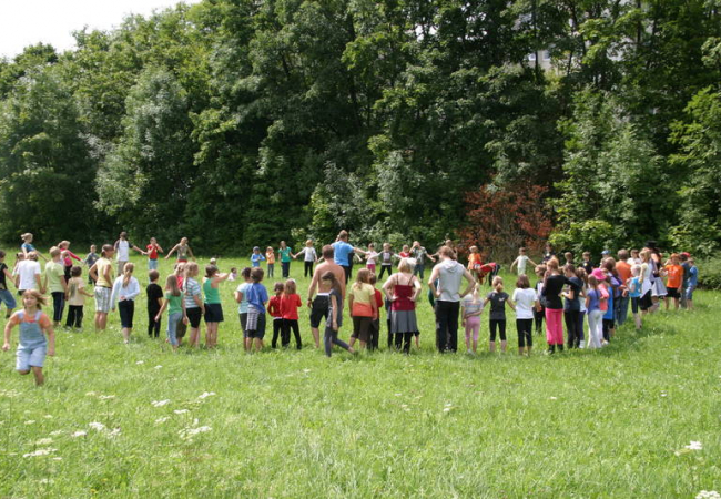 Spende der Edith-Haberland-Wagner-Stiftung für Hilfe für Kids - Ferienangebote