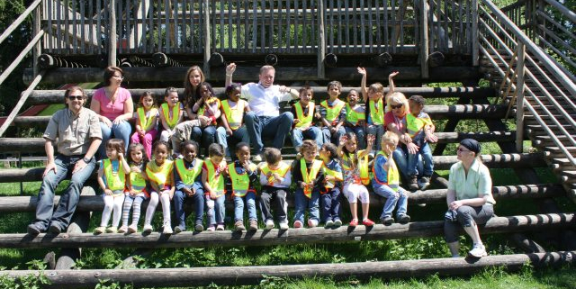 Hilfe für Kids - Ausflug mit der WWK Kinderstiftung und den Clubmäusen