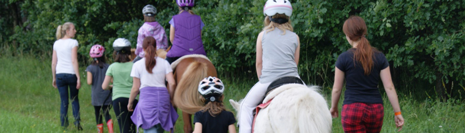 Hilfe für Kids - Reitfreizeit für Mädchen