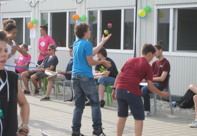 Benefizveranstaltung Gymnasium Ottobrunn für Hilfe für Kids